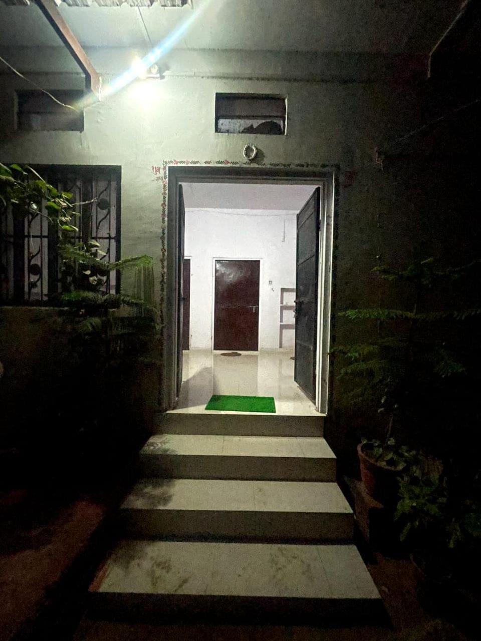 Hotel The Pushkar Flower Esterno foto