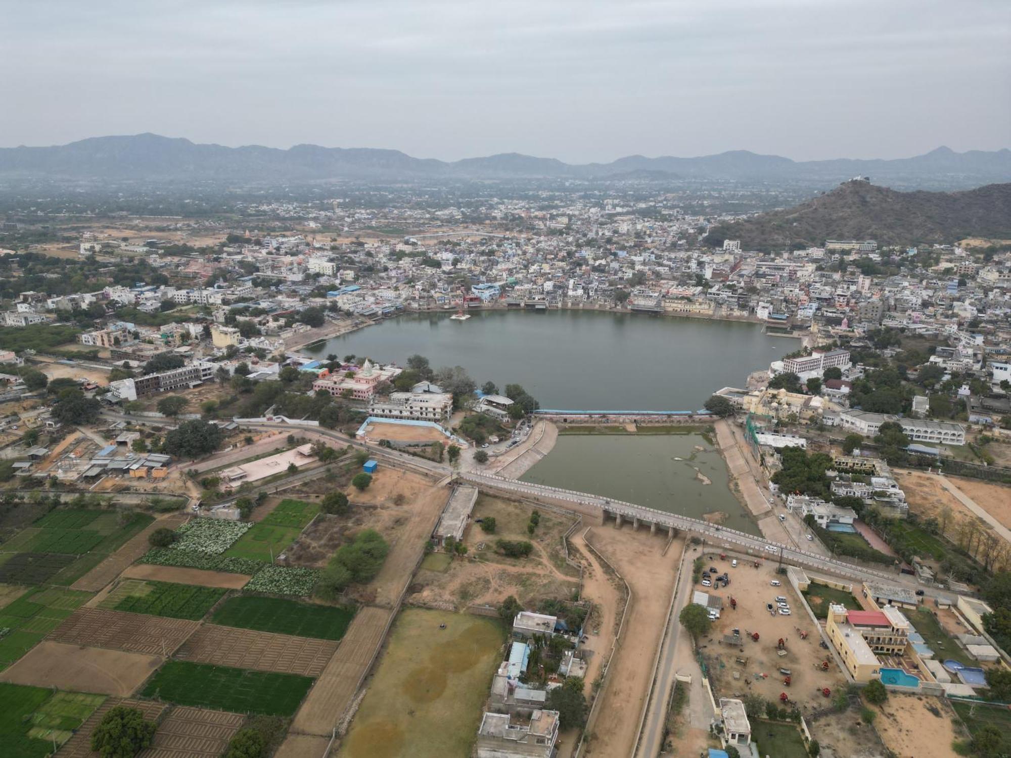 Hotel The Pushkar Flower Esterno foto